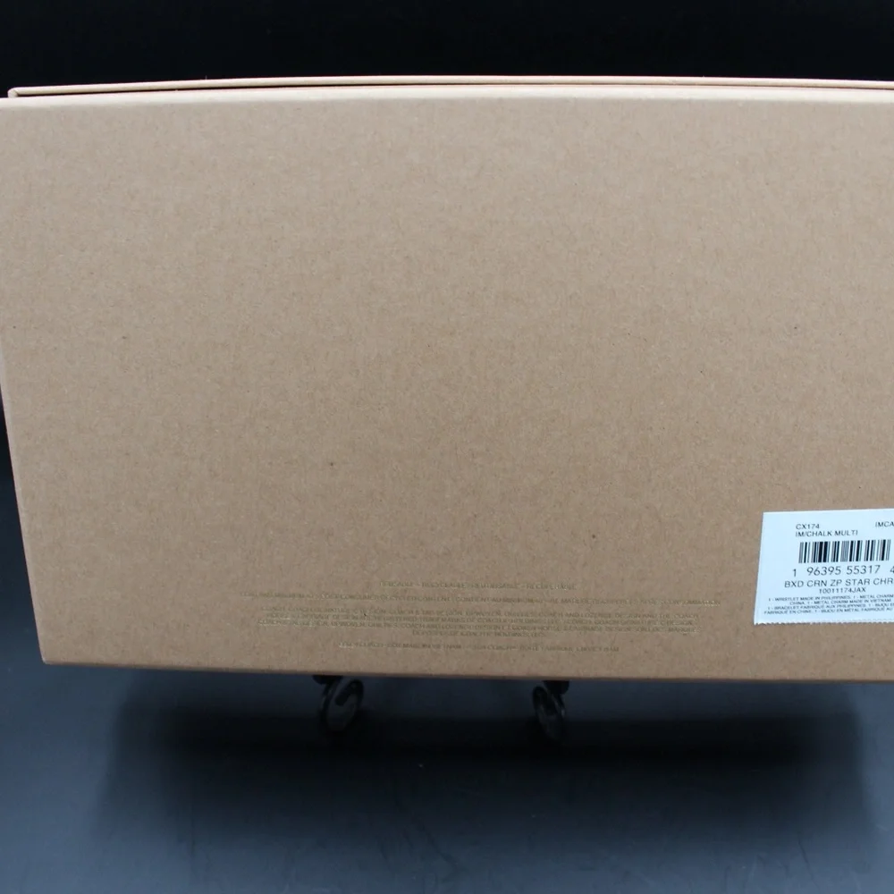 Coach White Leather Medium Wristlet in Star Pattern Boxed Set - Picture 4 of 5